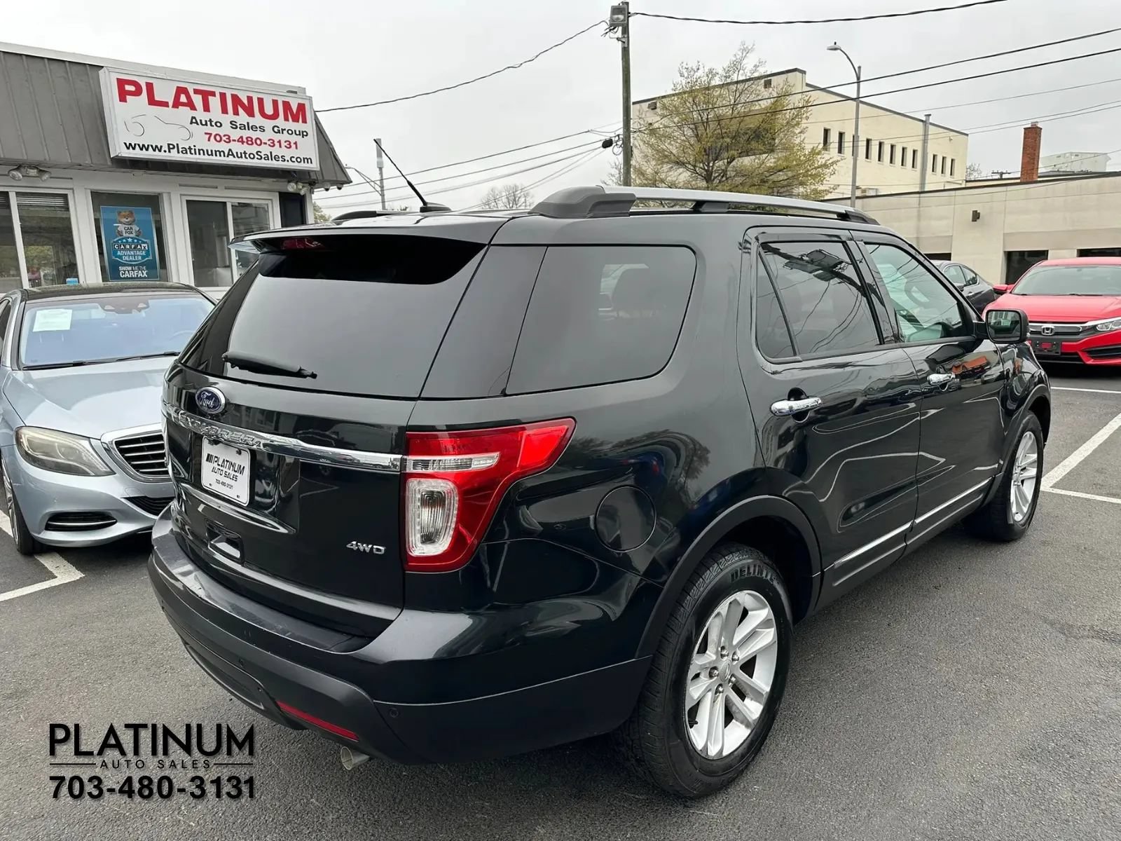 Used 2014 Ford Explorer XLT w/ Equipment Group 202A AWD/4WD image 6