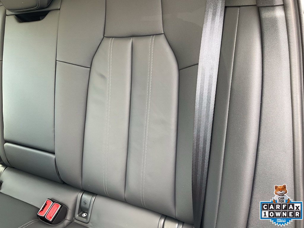 Used 2025 Audi A6 e-tron Premium Plus w/ Premium Plus RWD image 32