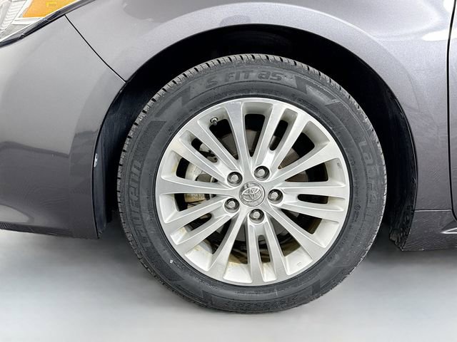 Used 2014 Toyota Avalon Limited image 32