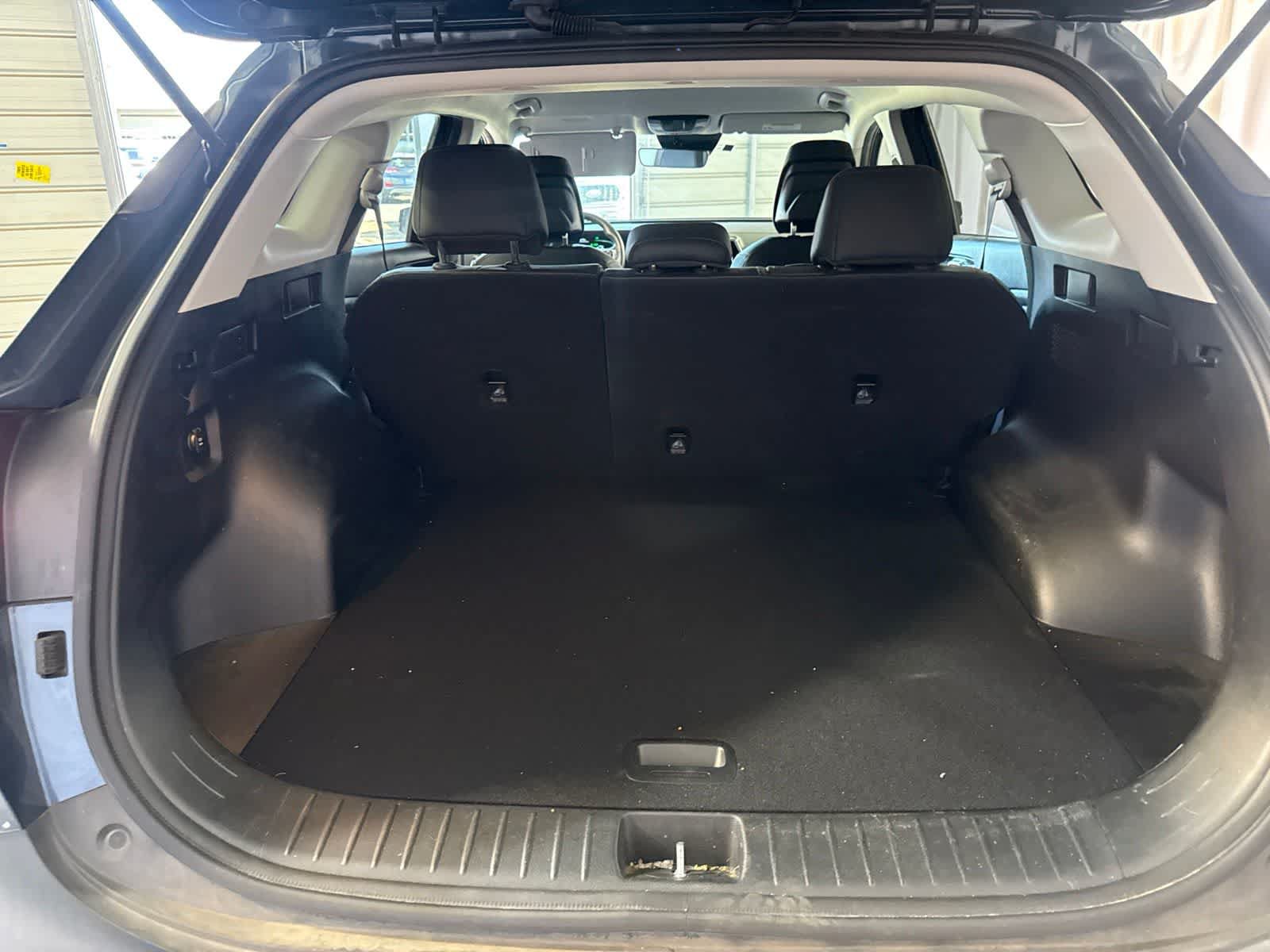 Used 2023 Kia Sportage EX AWD/4WD image 14