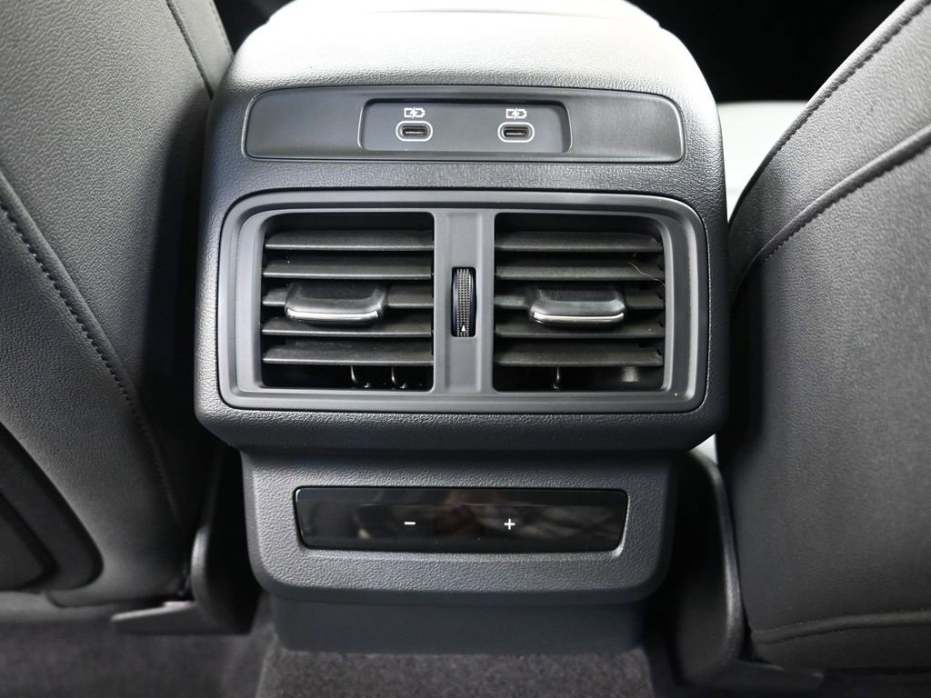 Certified 2025 Audi Q5 Premium Plus w/ Premium Plus image 18