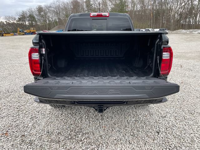 Used 2024 GMC Canyon Denali AWD/4WD image 13