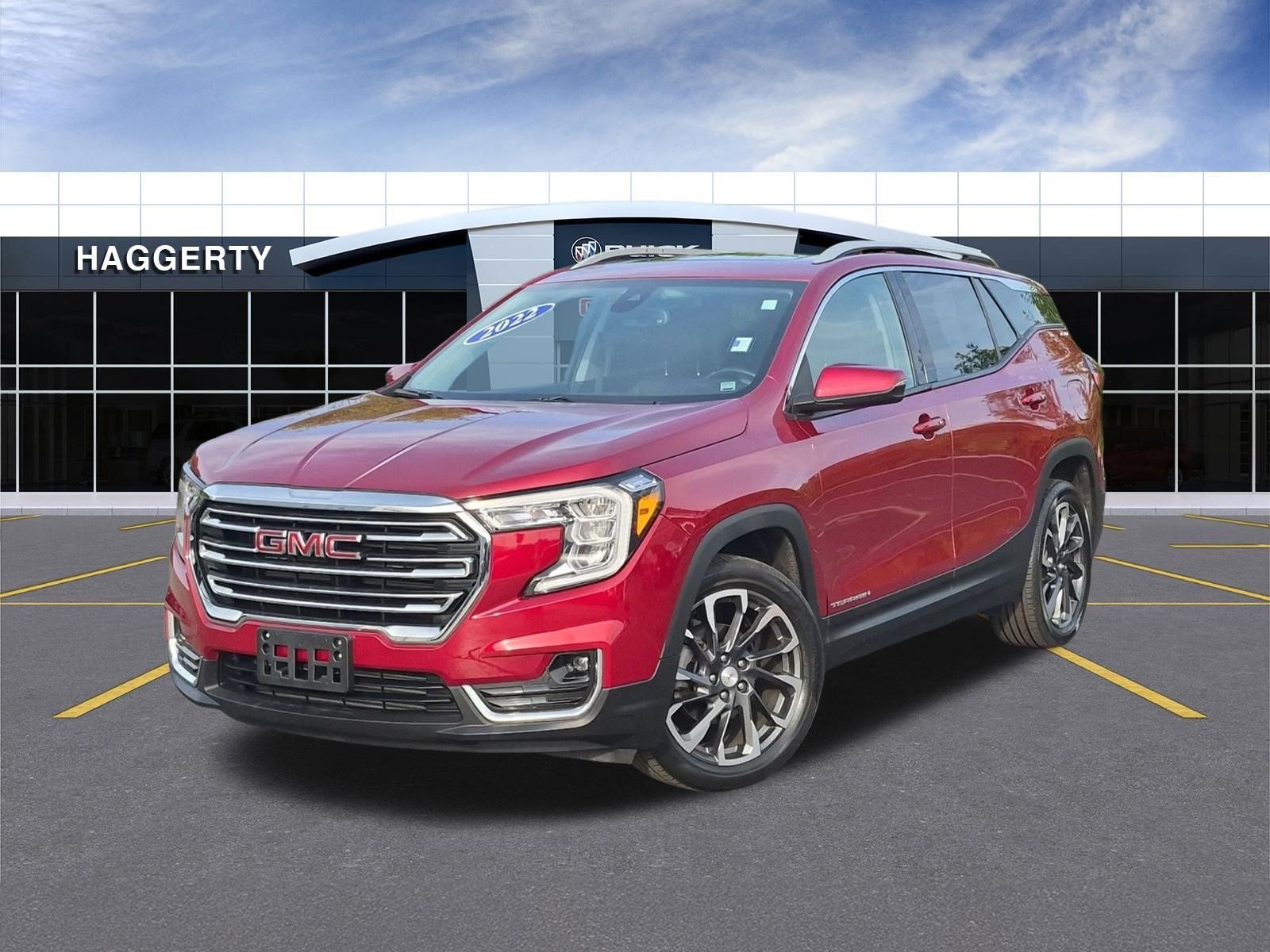 Certified 2022 GMC Terrain SLT FWD image 1