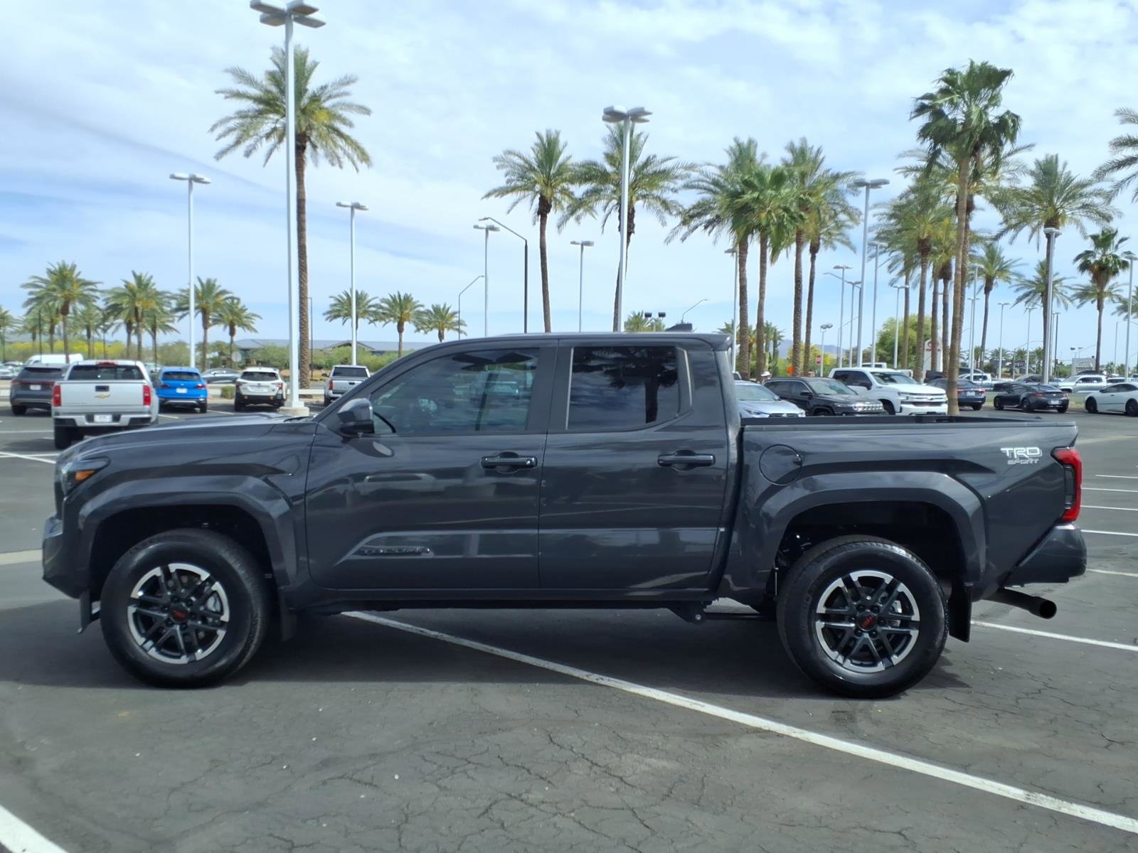 Certified 2024 Toyota Tacoma TRD Sport AWD/4WD image 7