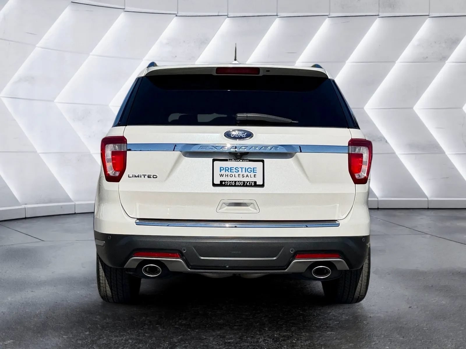 Used 2018 Ford Explorer Limited FWD image 7