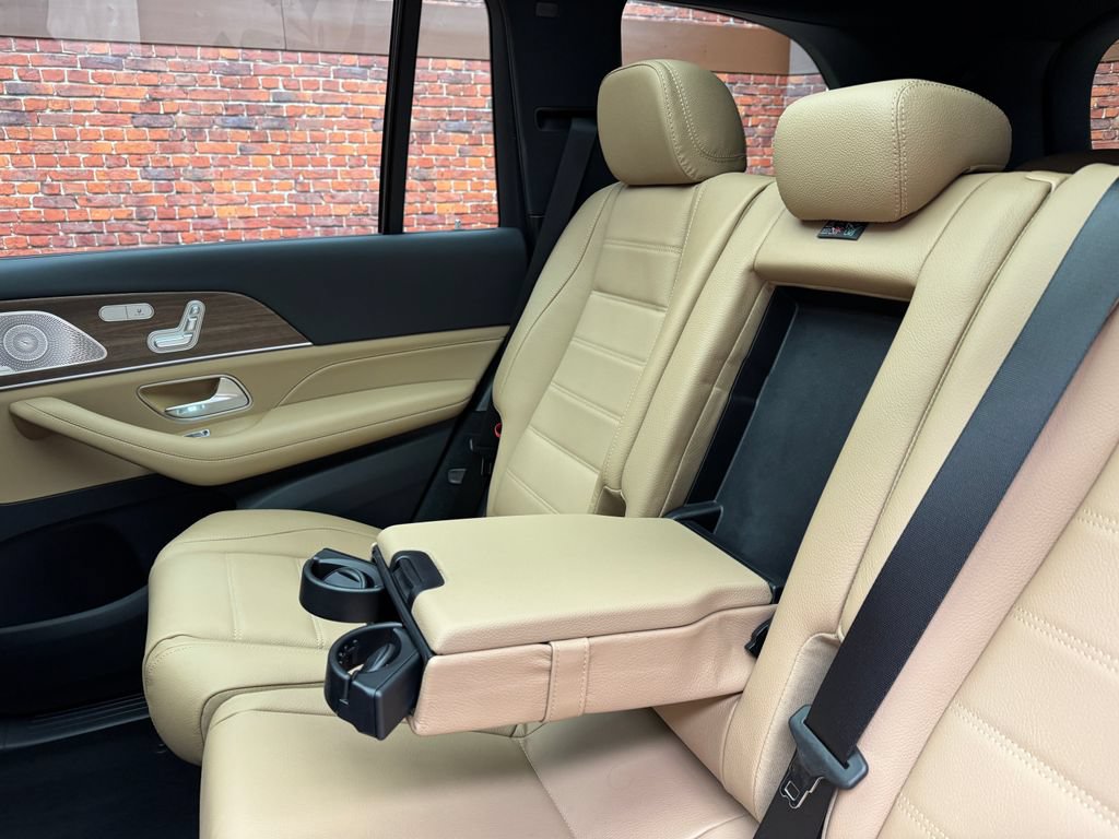 New 2026 Mercedes-Benz GLS 450 4MATIC image 12