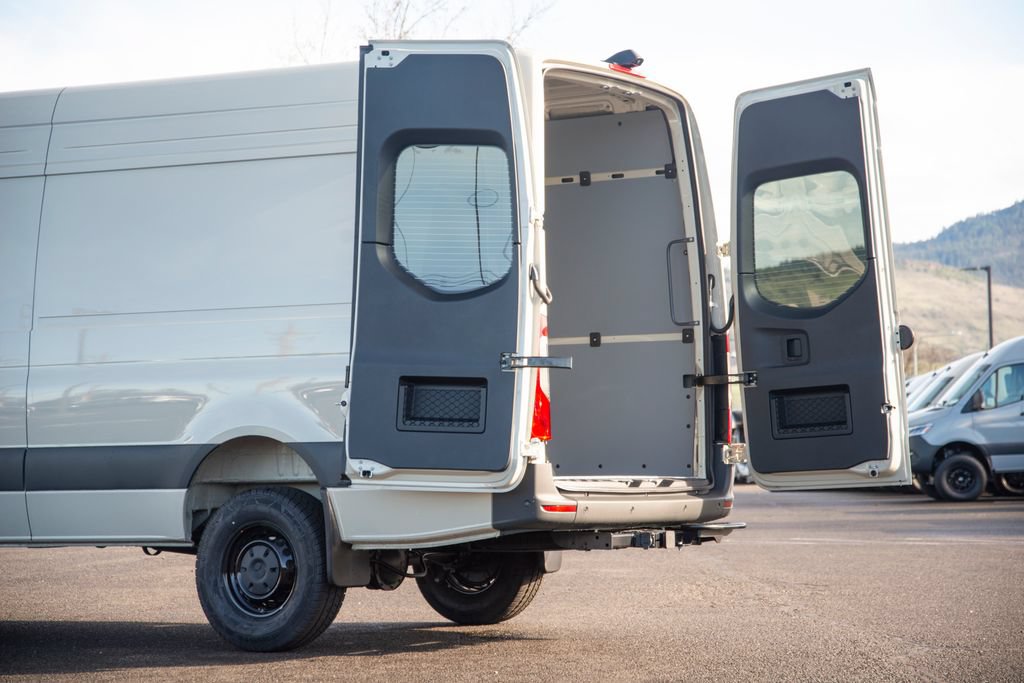 New 2026 Mercedes-Benz Sprinter 2500 image 10