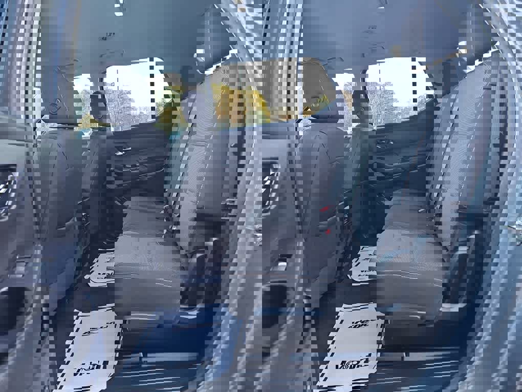 Used 2019 Chevrolet Traverse LS image 28