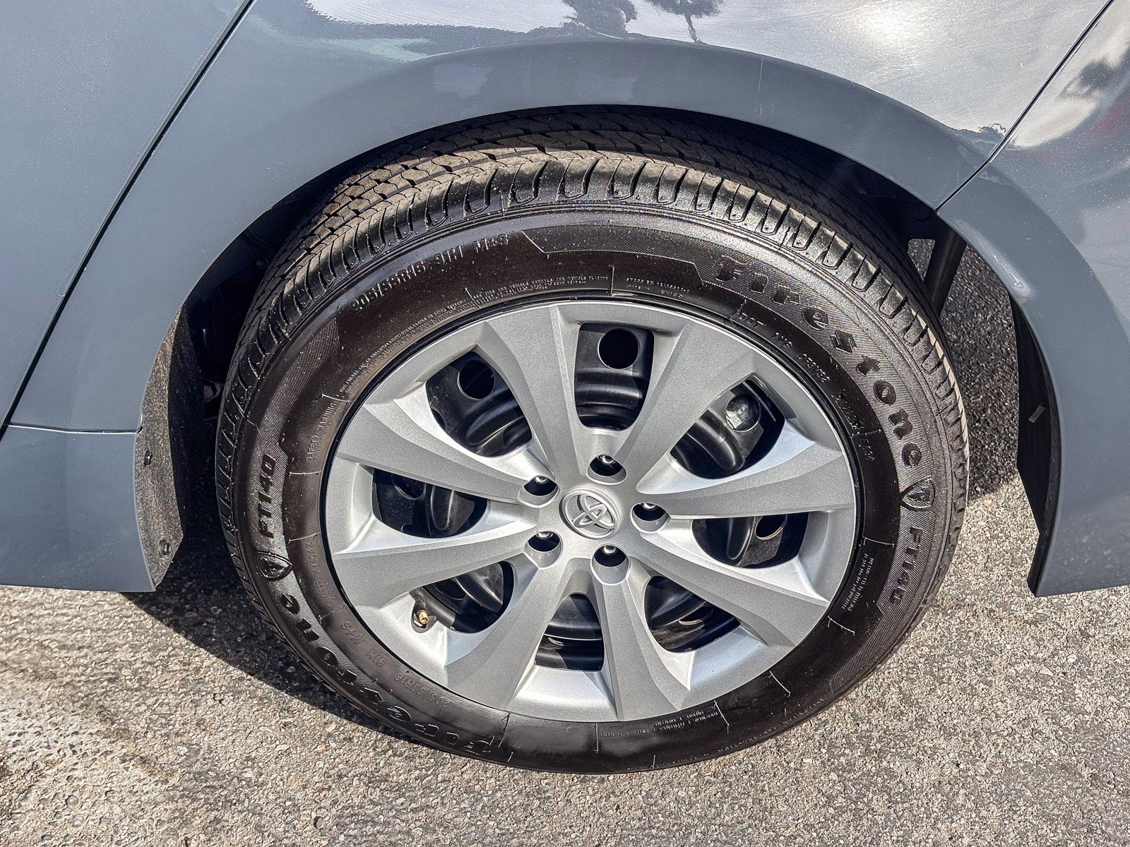 Certified 2025 Toyota Corolla LE FWD image 12