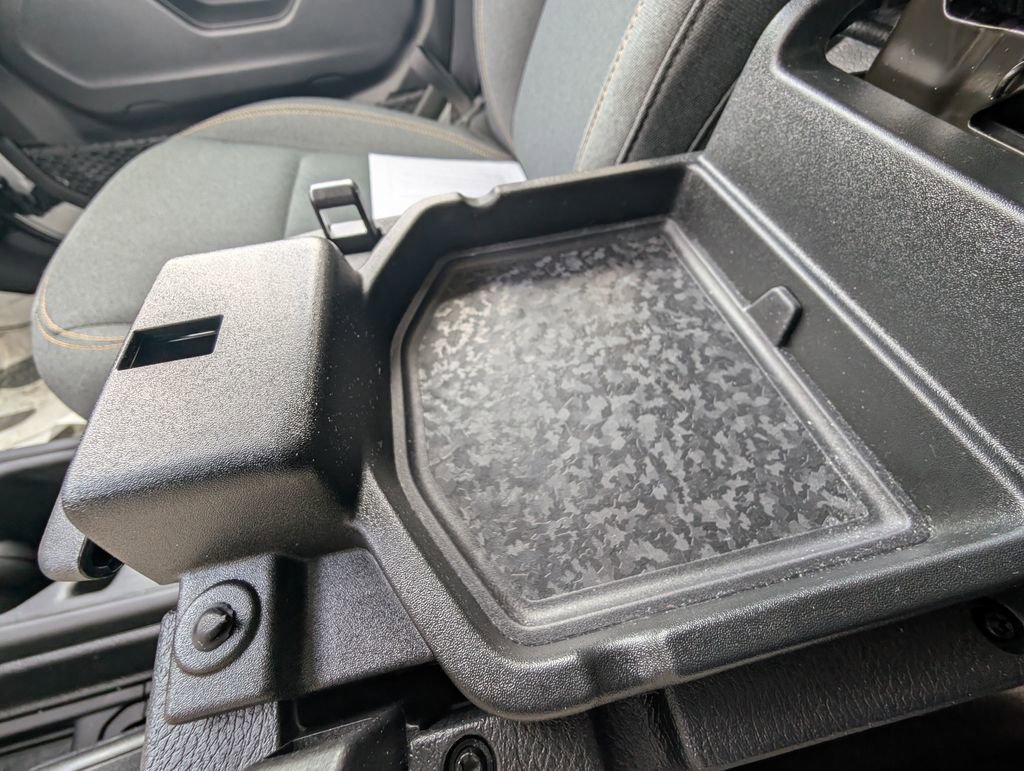 Used 2024 Jeep Wrangler Sport S image 33