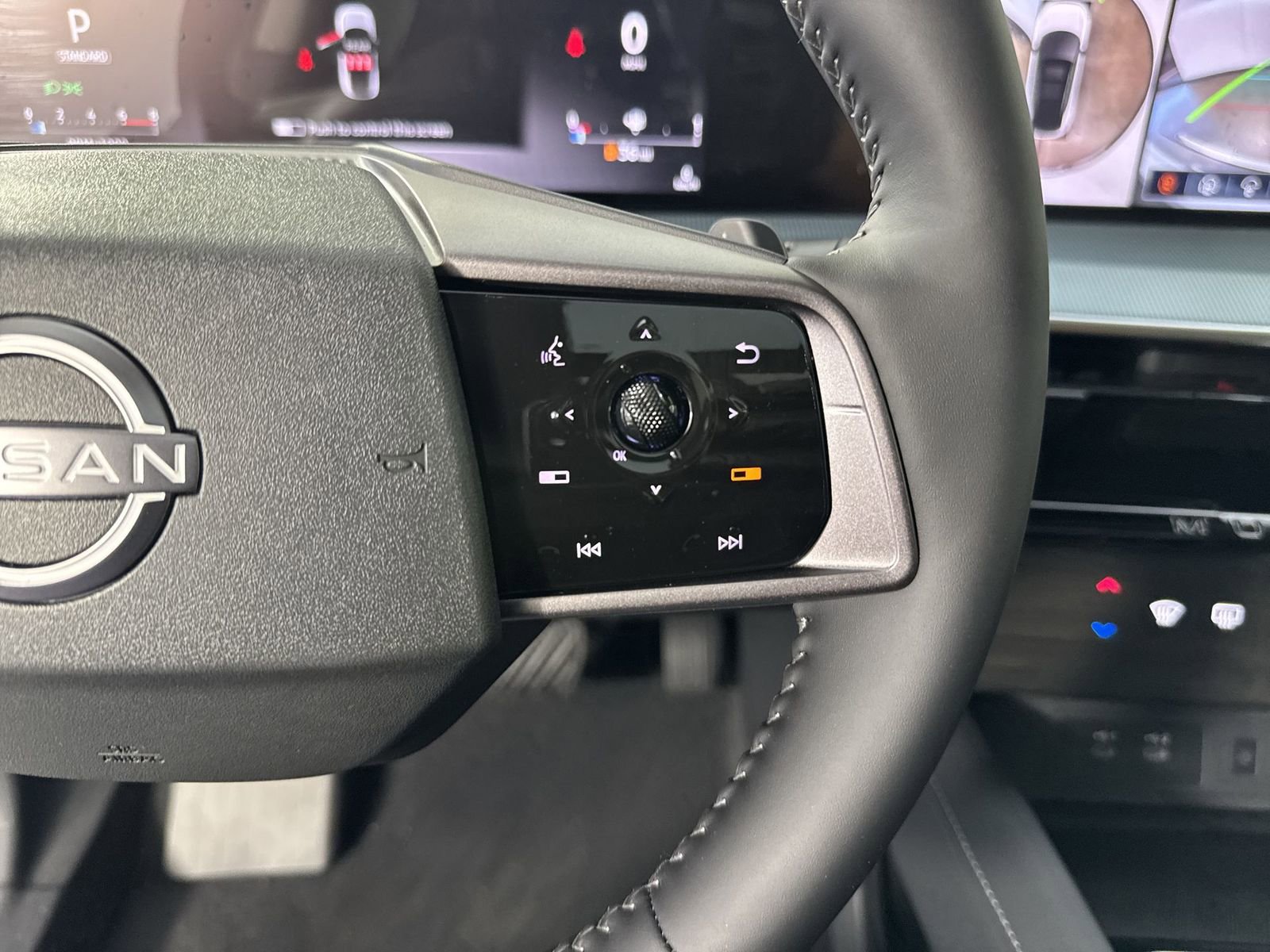 New 2025 Nissan Murano SL w/ Cargo Package image 14