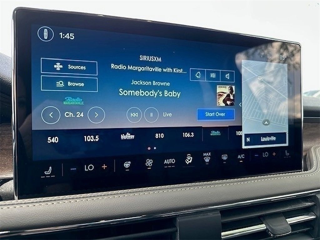 New 2025 Lincoln Corsair Reserve image 16