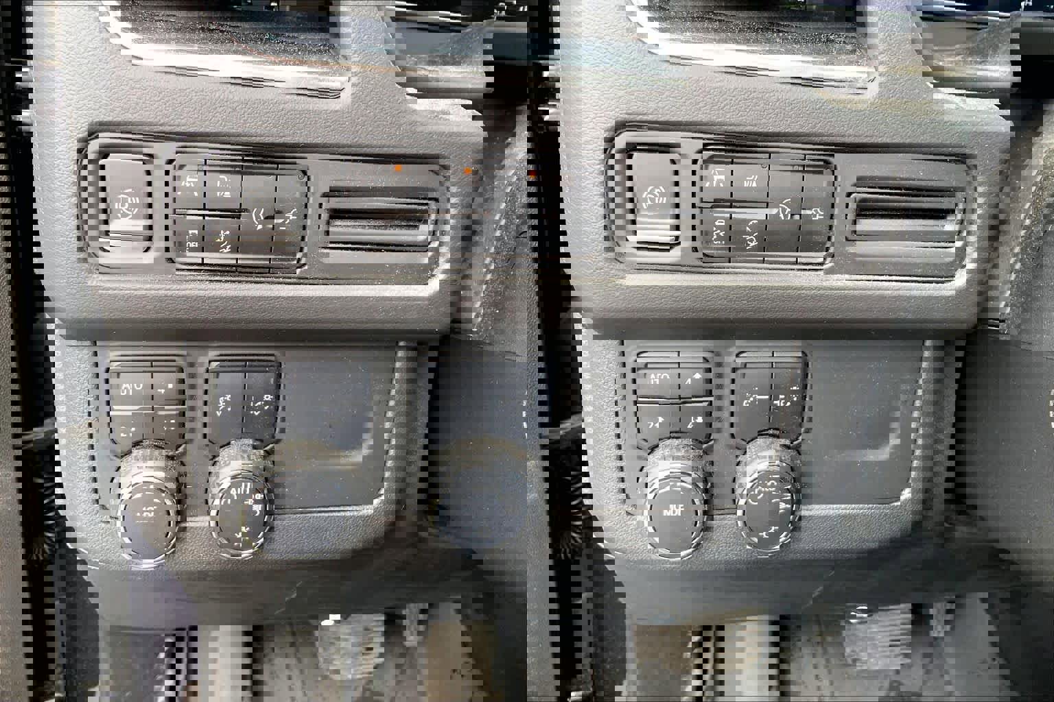 Used 2022 Chevrolet Tahoe Premier image 36