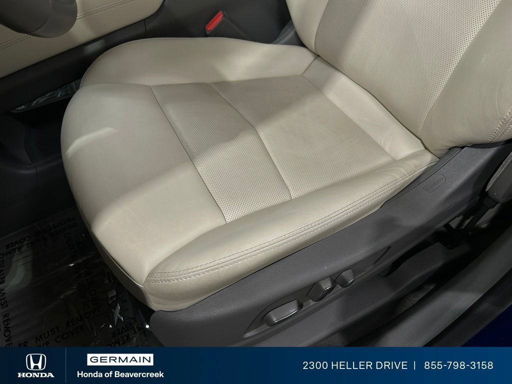 Used 2024 Cadillac XT5 Premium Luxury AWD/4WD image 19