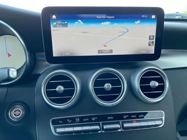 Used 2021 Mercedes-Benz GLC 300 4MATIC w/ AMG Line image 12