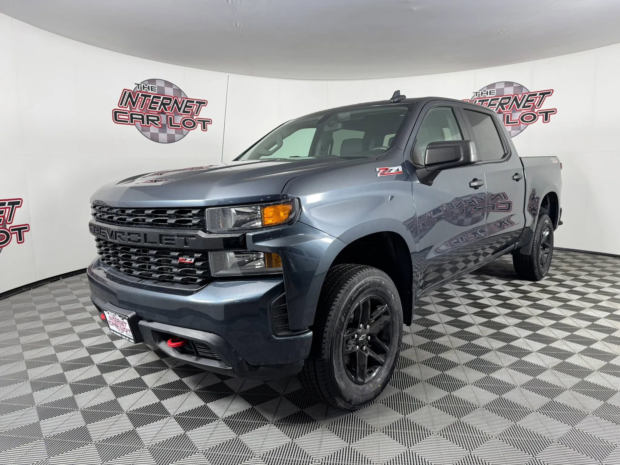Used 2021 Chevrolet Silverado 1500 Custom Trail Boss AWD/4WD image 3