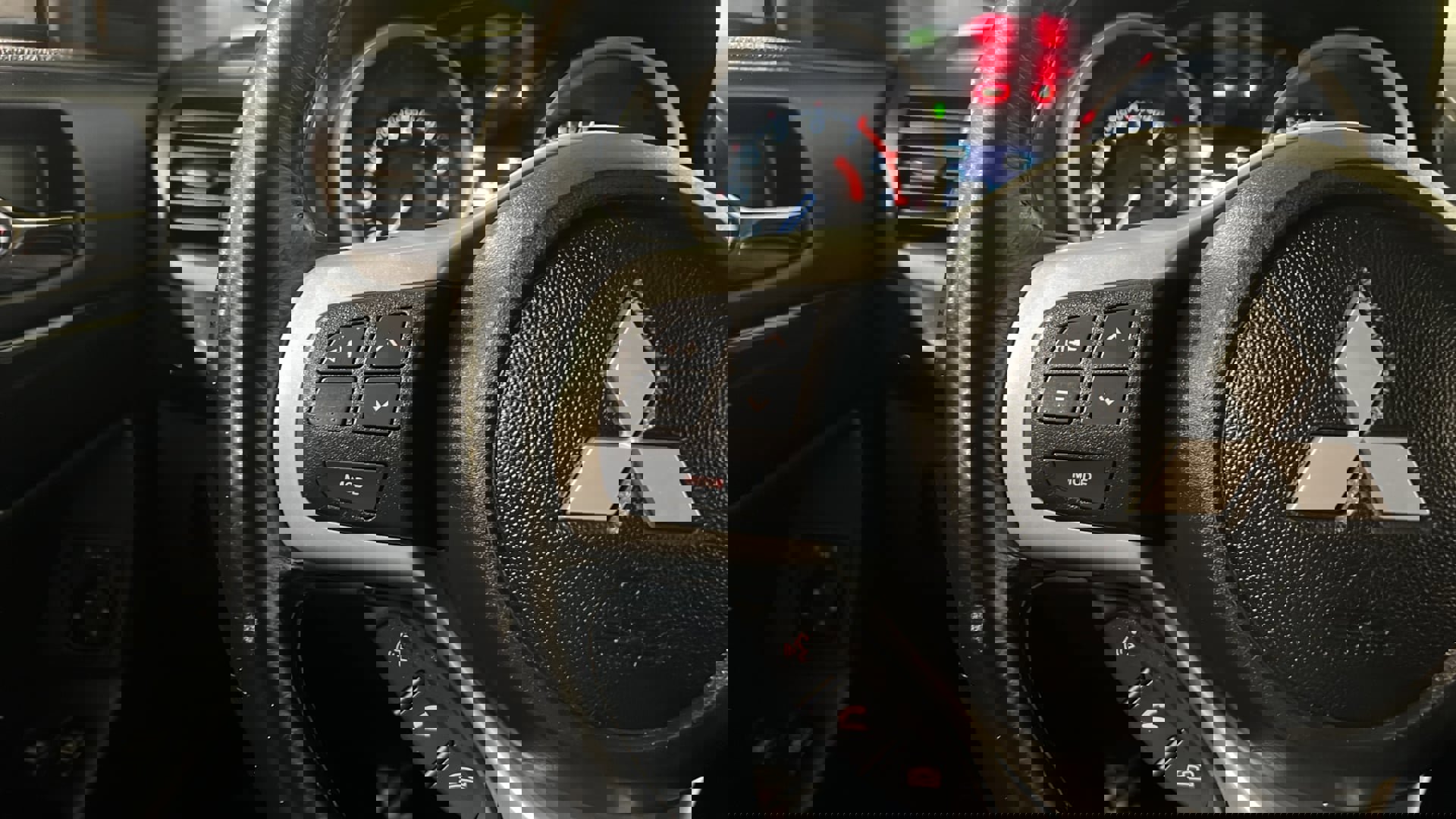 Used 2013 Mitsubishi Lancer Evolution GSR image 27