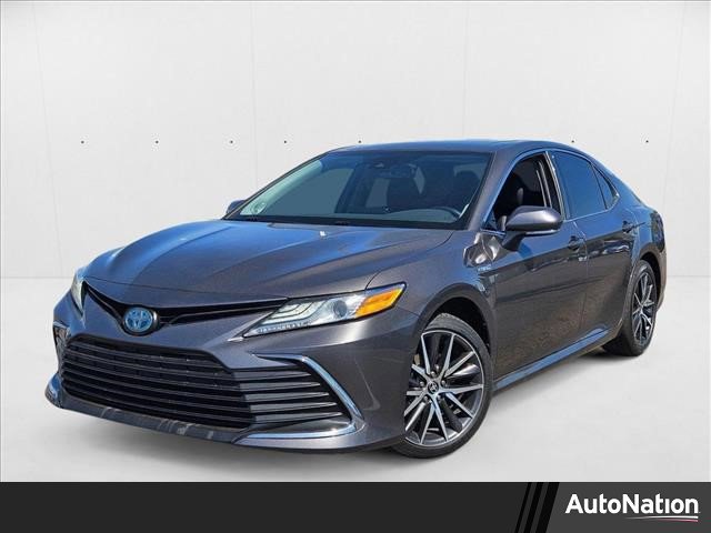 Used 2021 Toyota Camry XLE