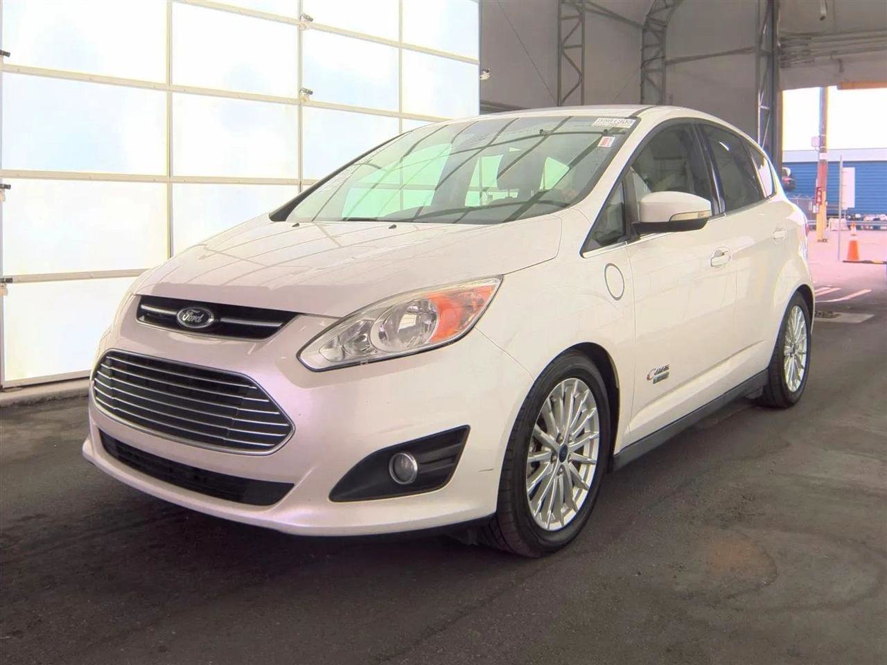 Used 2015 Ford C-MAX Energi SEL w/ Equipment Group 302A image 9