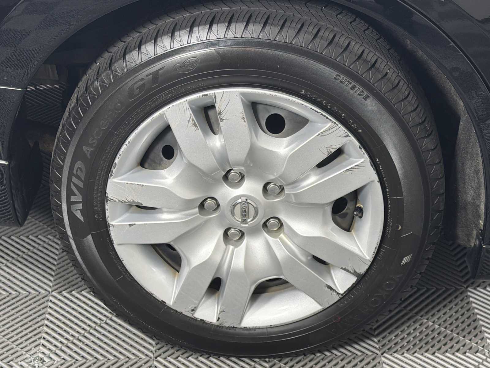 Used 2012 Nissan Altima 2.5 S FWD image 17