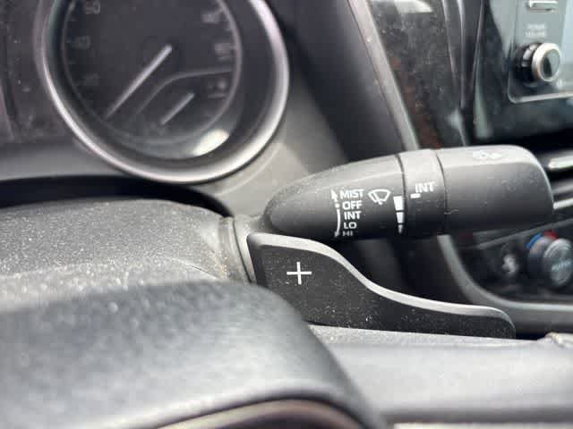 Used 2023 Toyota Camry SE FWD image 17