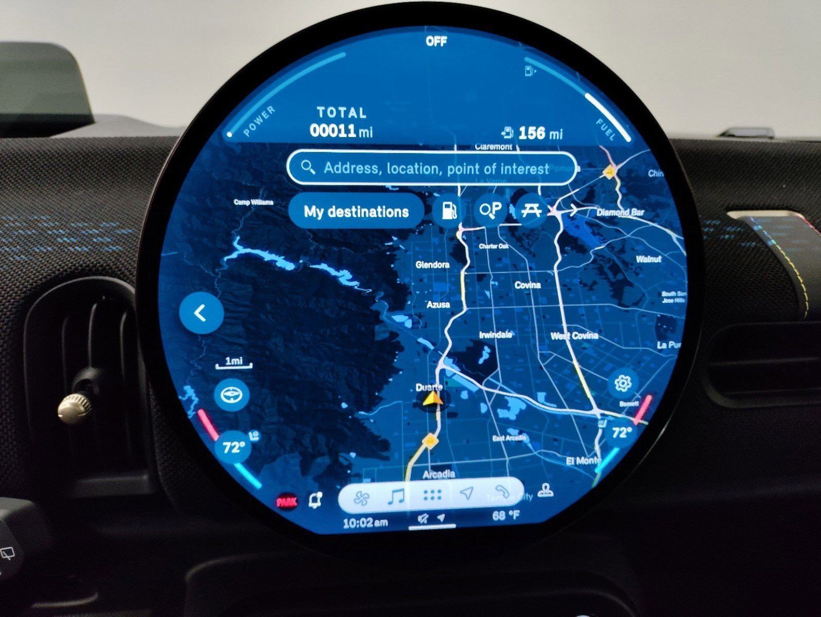 Used 2025 MINI Cooper 2-Door Hardtop image 17