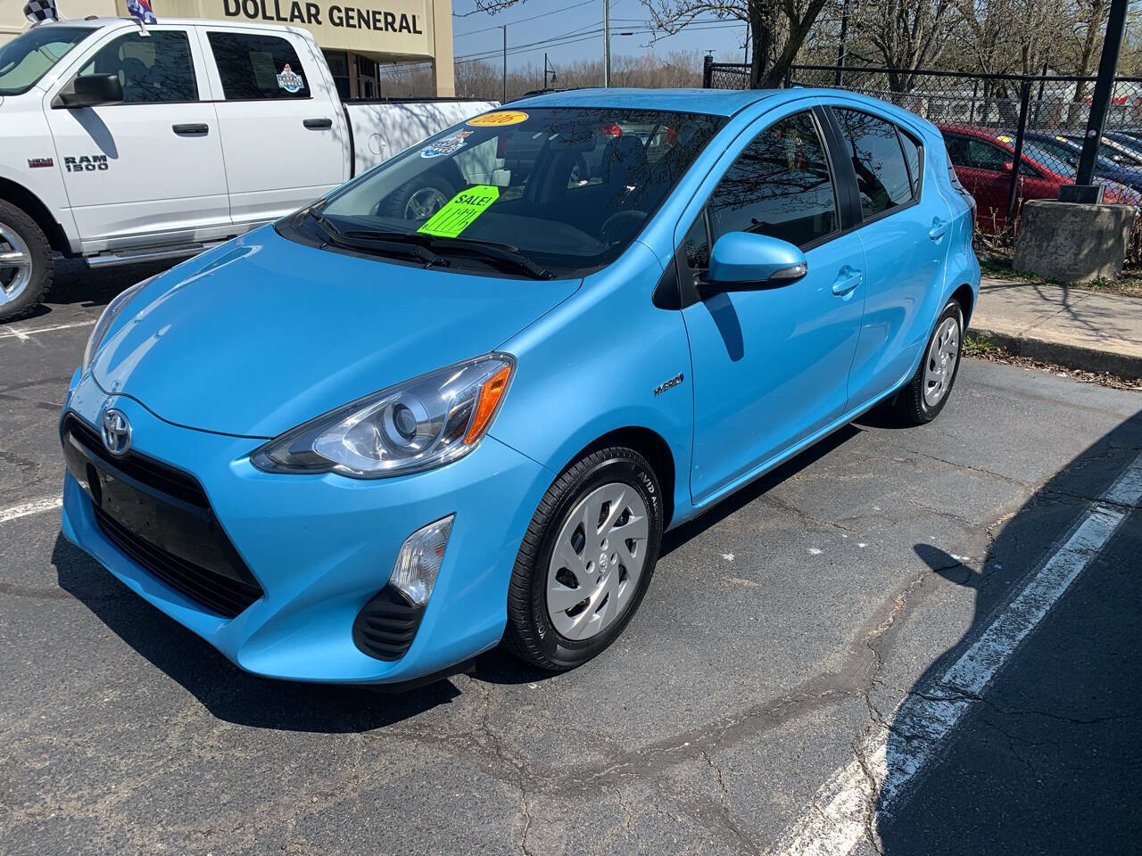 Used 2016 Toyota Prius C Two image 6