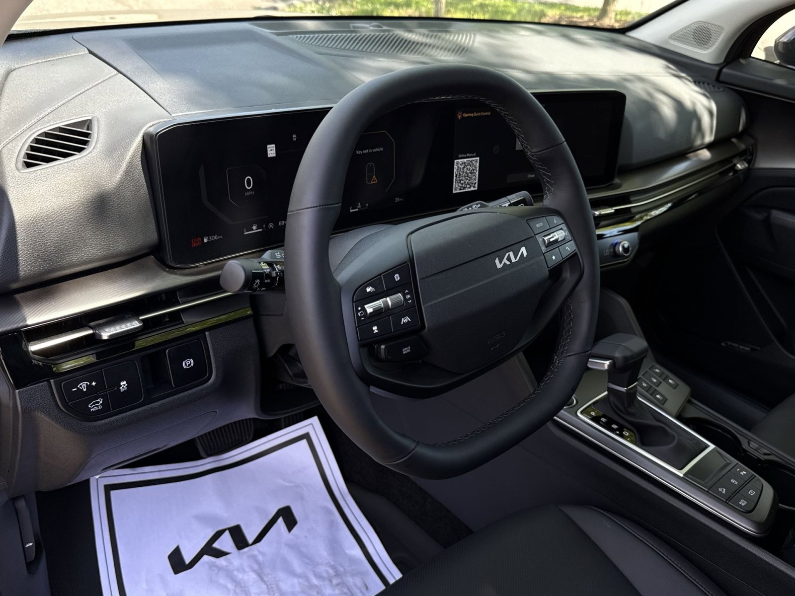 New 2026 Kia Sportage SX FWD image 21