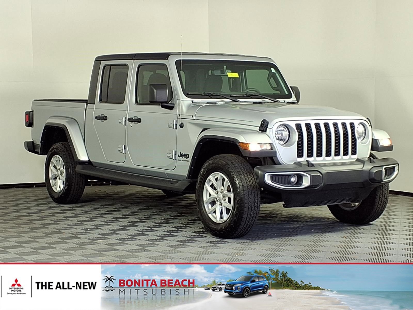 Used 2023 Jeep Gladiator Sport AWD/4WD image 1