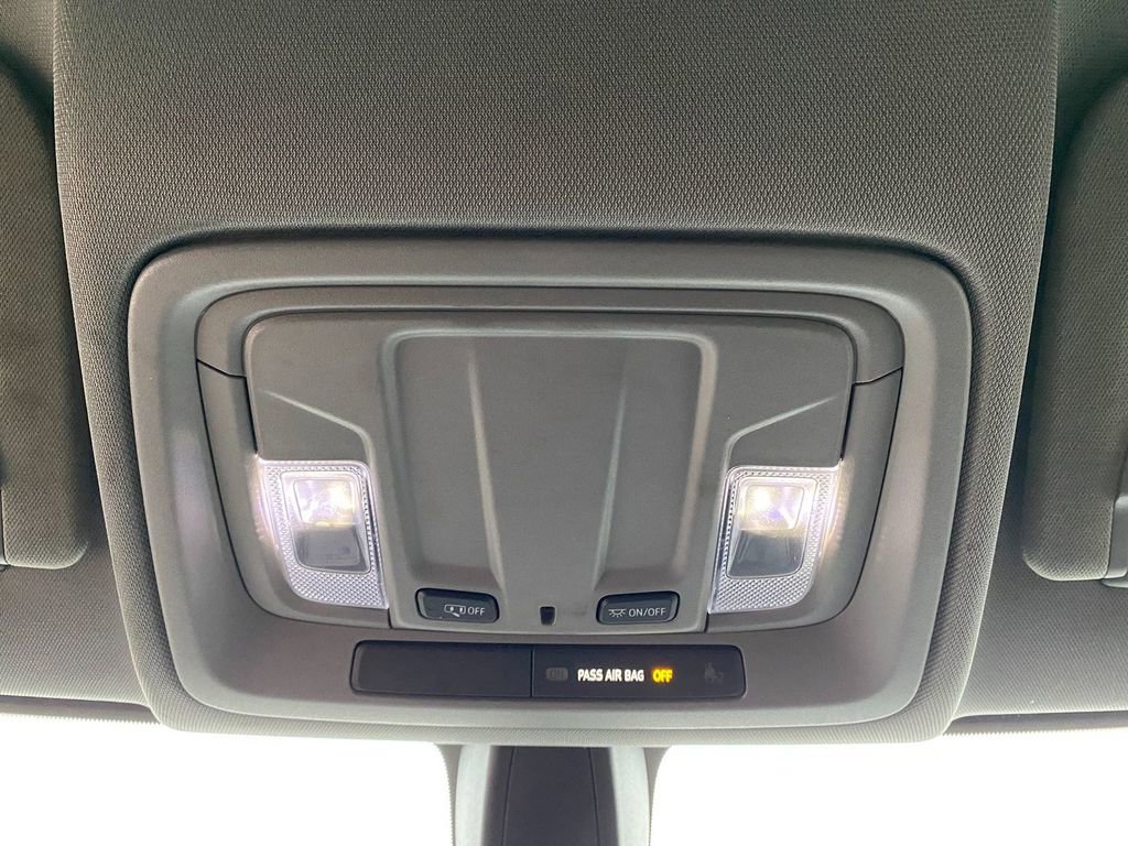 Used 2020 GMC Sierra 1500 4x4 Double Cab w/ Fleet Convenience Package image 21