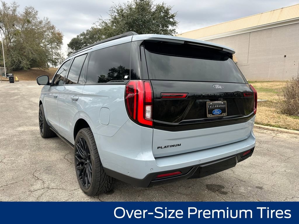 New 2025 Ford Expedition Platinum w/ Stealth Appearance Package video 3