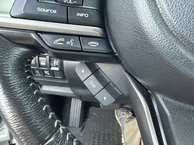 Used 2021 Subaru Forester Premium AWD/4WD image 29