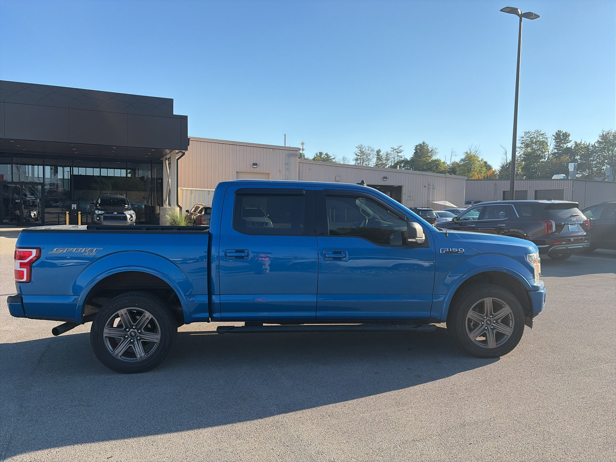Used 2020 Ford F150 XLT w/ Equipment Group 302A Luxury AWD/4WD image 2