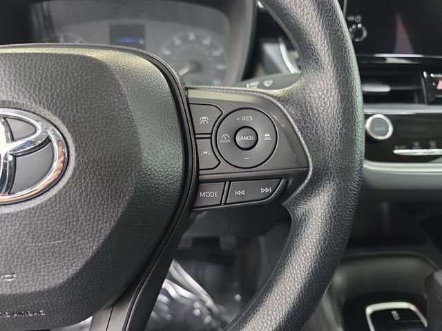 Certified 2025 Toyota Corolla LE FWD image 15