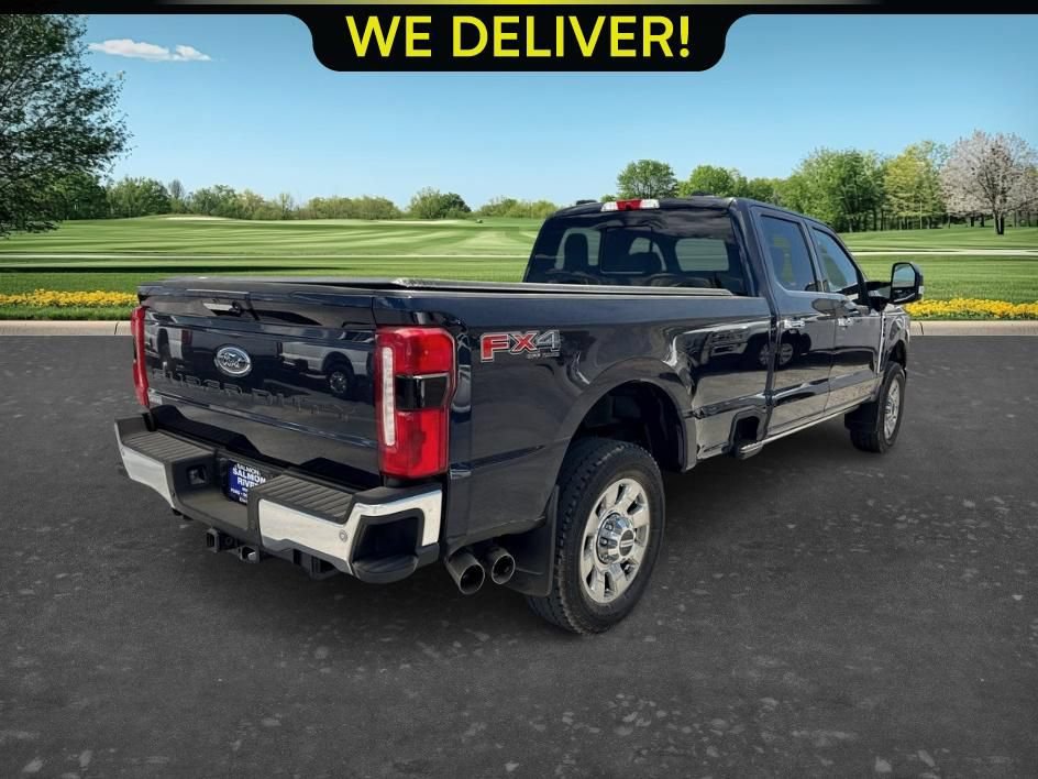 Used 2023 Ford F350 Lariat w/ Lariat Ultimate Package AWD/4WD image 5