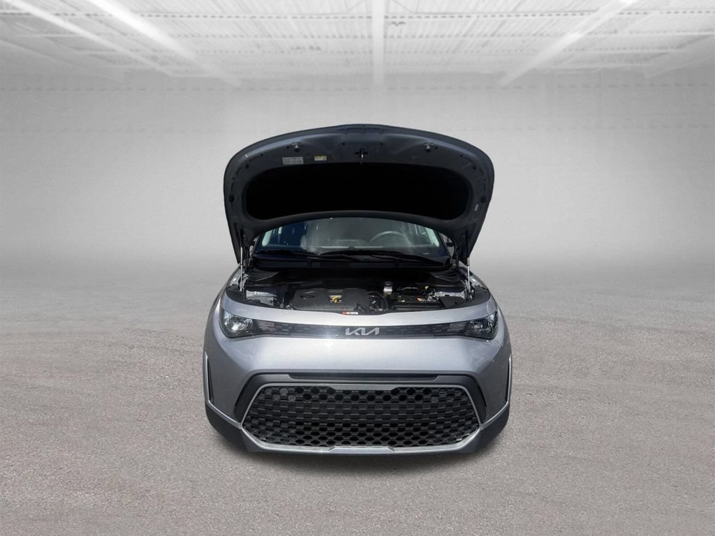 Used 2025 Kia Soul LX w/ LX Technology Package FWD image 49