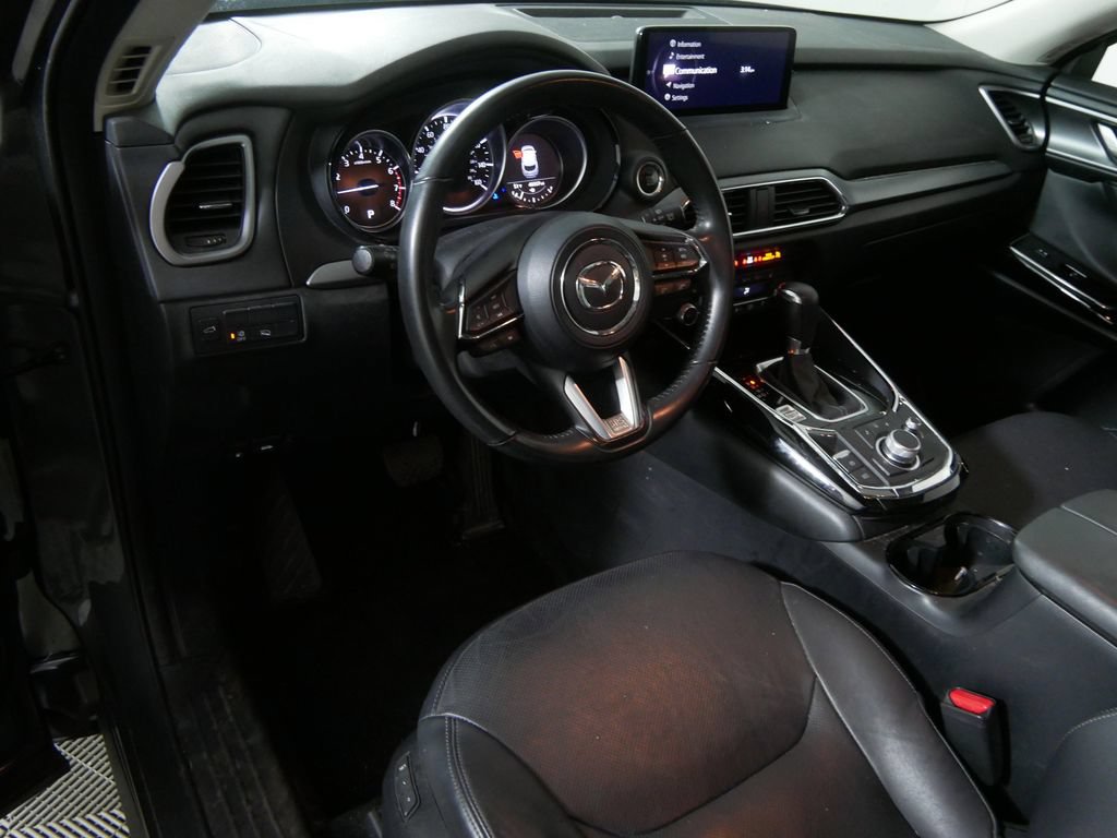 Used 2023 MAZDA CX-9 Touring Plus AWD/4WD image 16