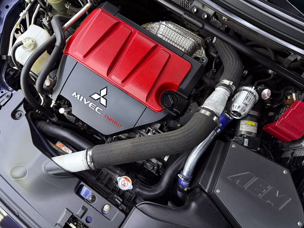 Used 2014 Mitsubishi Lancer Evolution GSR image 28