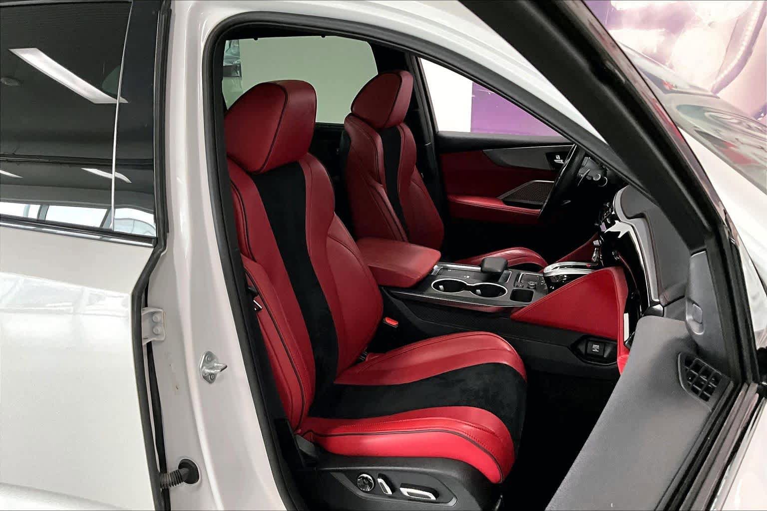 Used 2022 Acura MDX A-Spec image 12
