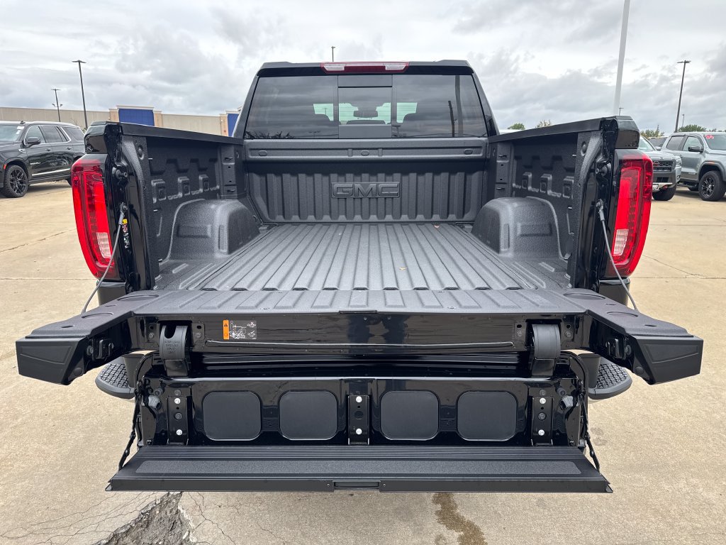 New 2026 GMC Sierra 1500 SLT w/ SLT Convenience Package AWD/4WD image 12