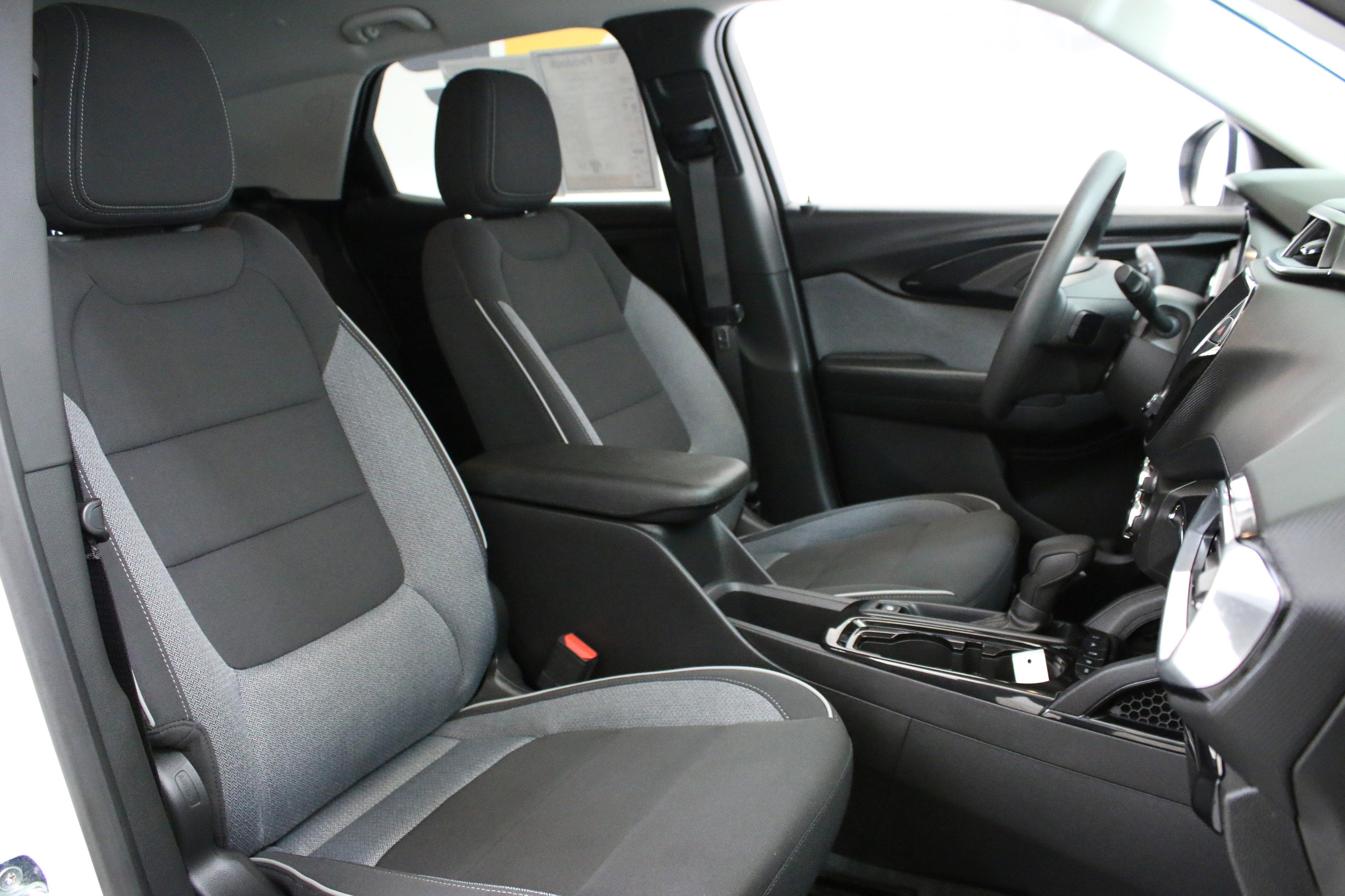 Used 2023 Chevrolet TrailBlazer LT w/ Convenience Package image 30