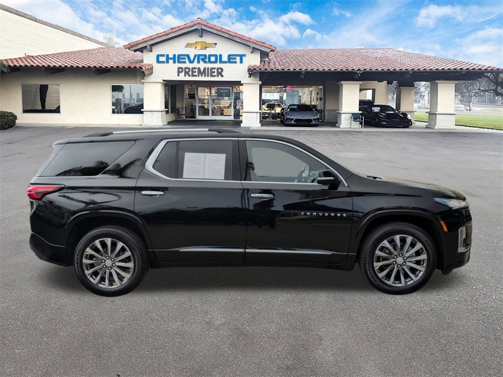 Used 2023 Chevrolet Traverse Premier image 9
