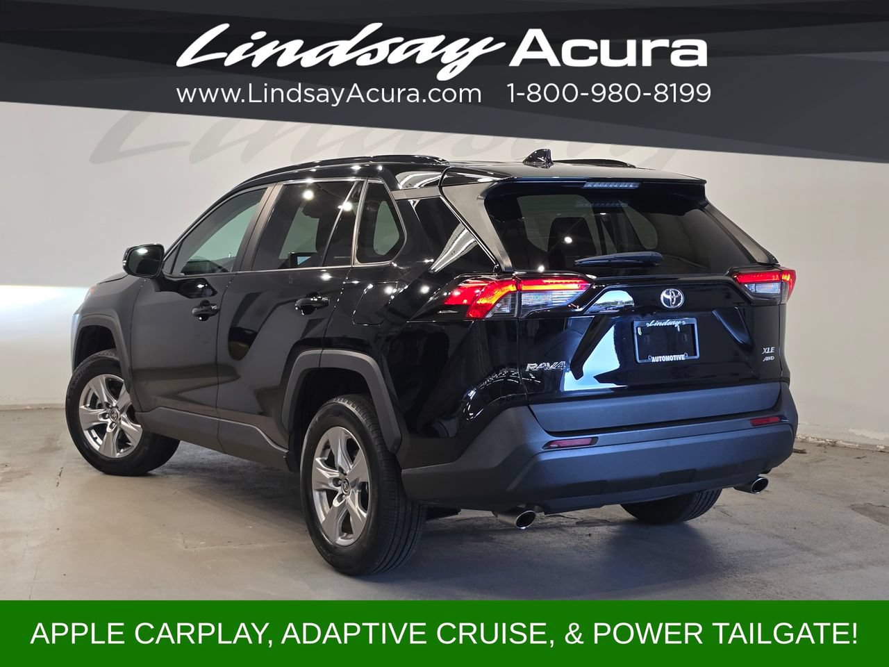 Used 2023 Toyota RAV4 XLE w/ Convenience Package AWD/4WD image 4