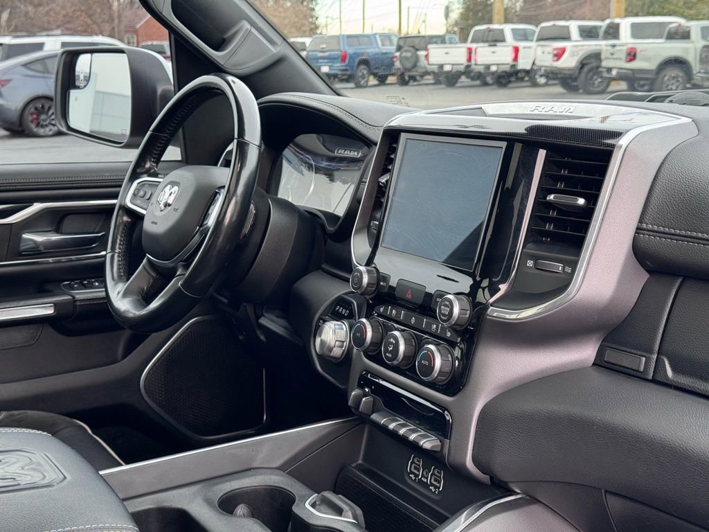 Used 2022 RAM 1500 Laramie w/ Sport Appearance Package image 5