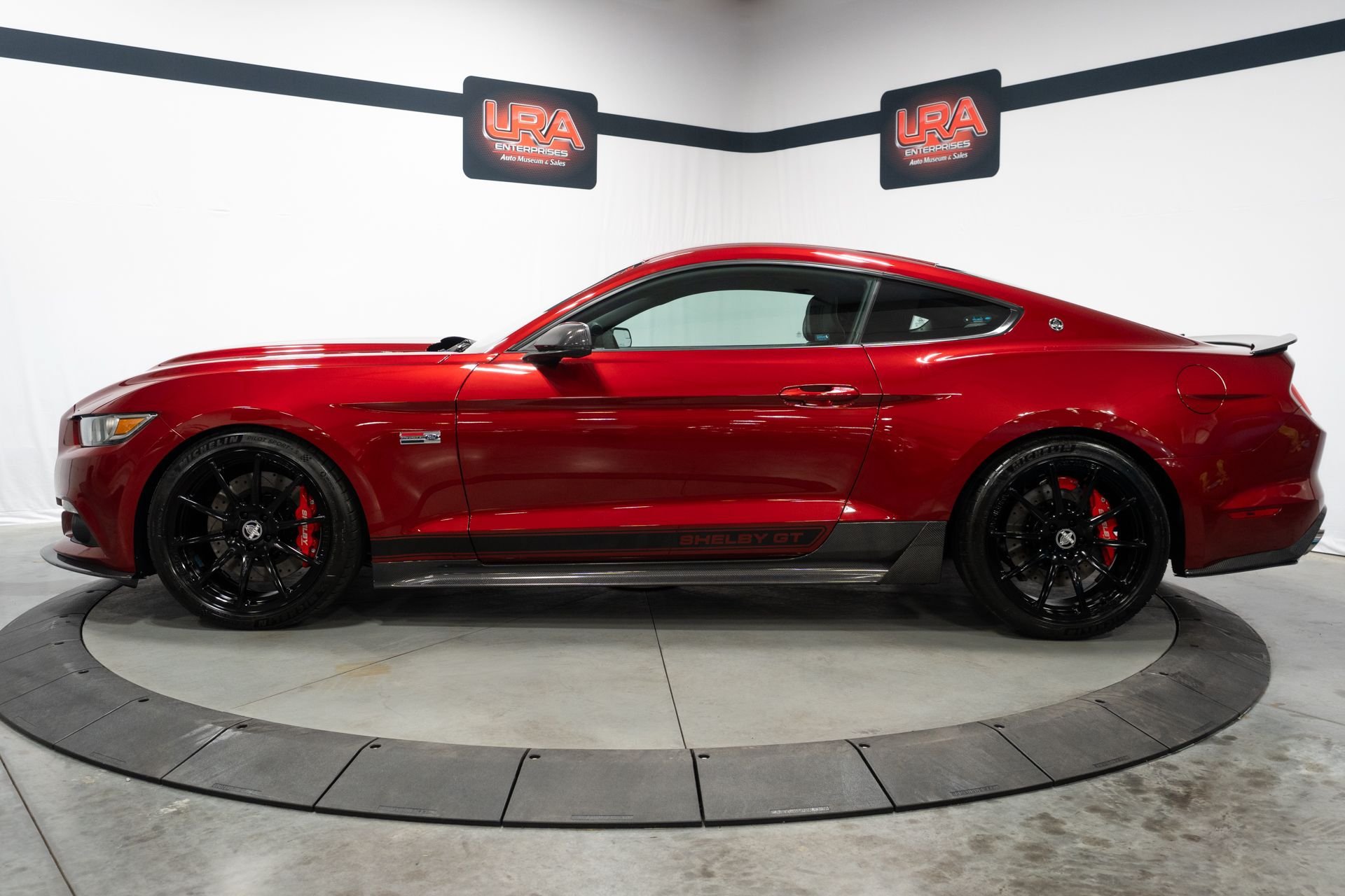 Used 2015 Ford Mustang GT Premium RWD image 5