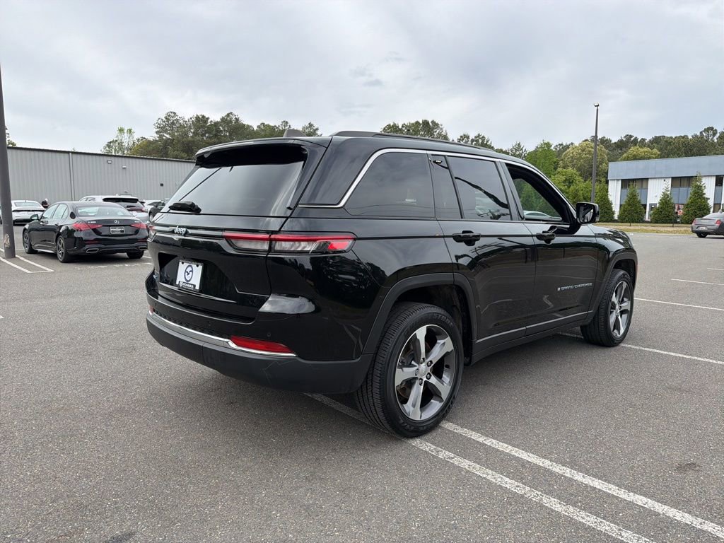 Used 2024 Jeep Grand Cherokee Limited 4xe AWD/4WD image 5