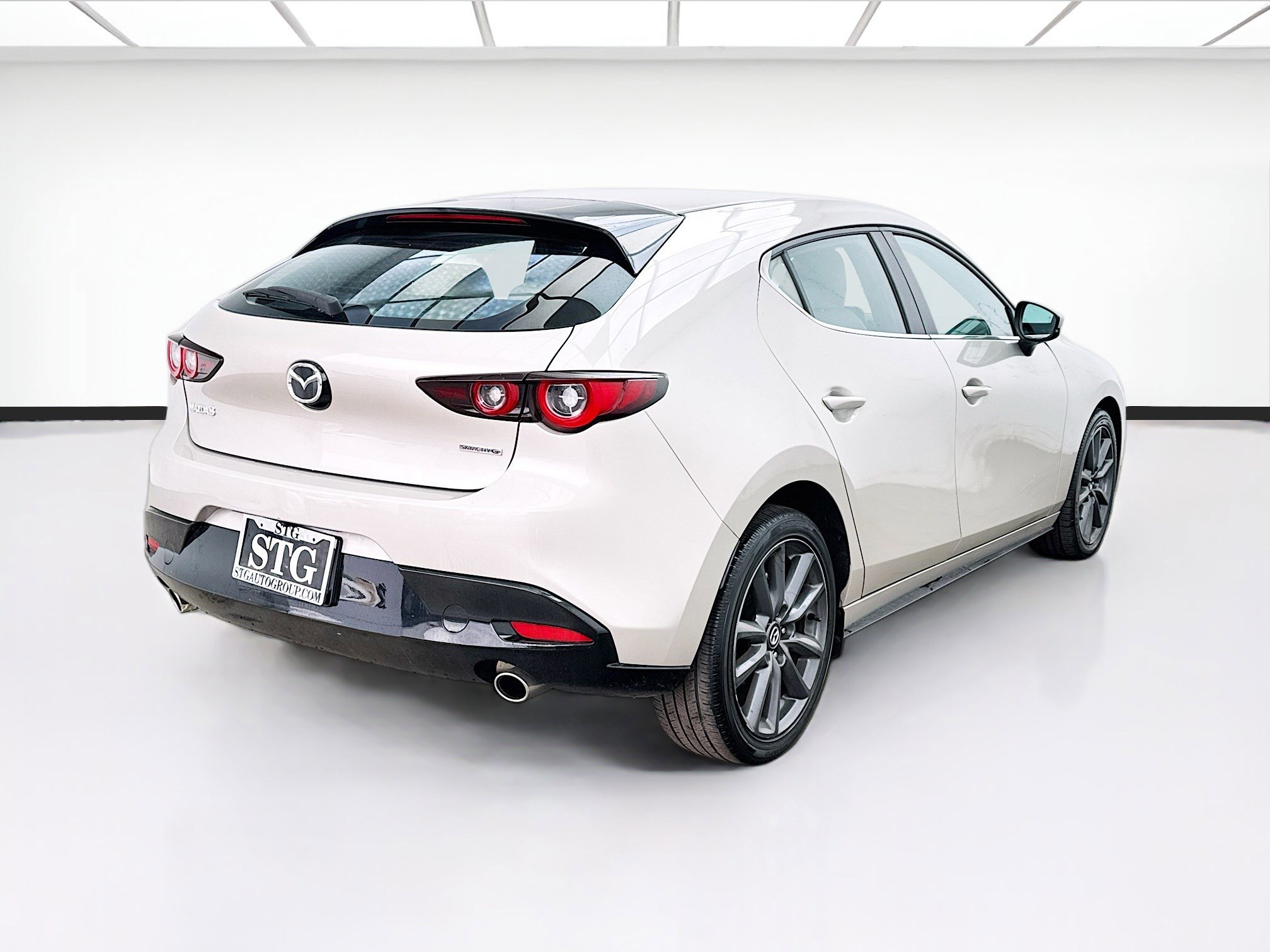 Used 2024 MAZDA MAZDA3 s image 4