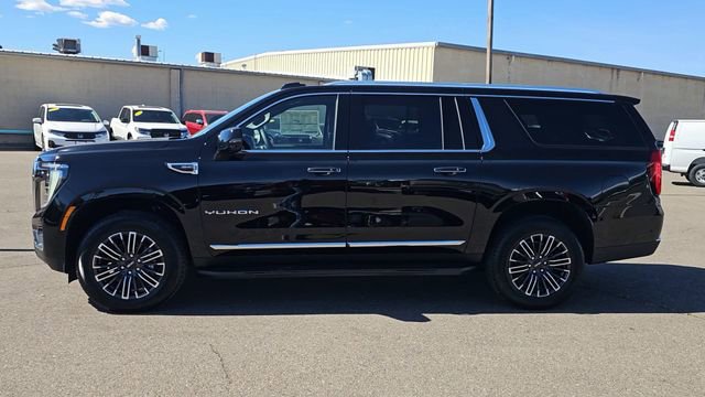 New 2026 GMC Yukon XL Elevation image 5