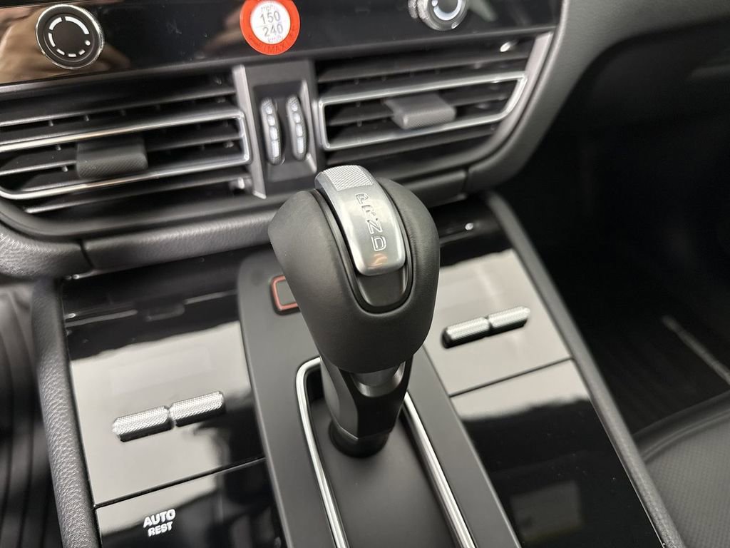 New 2026 Porsche Macan S AWD/4WD image 33