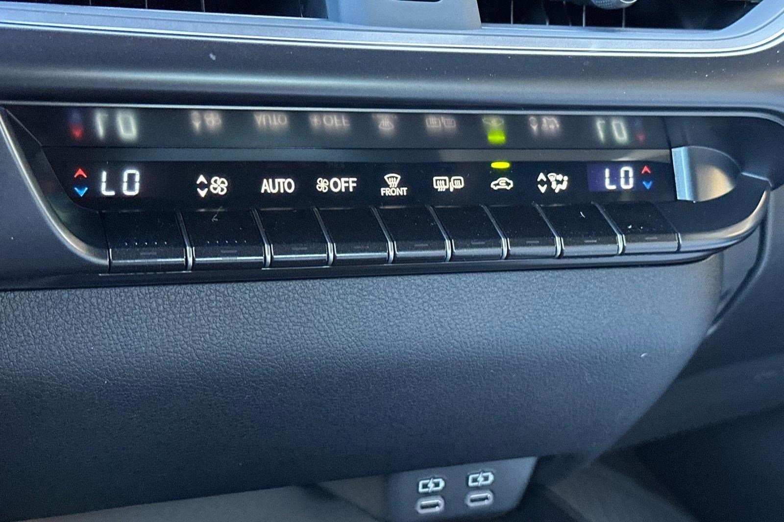 New 2026 Lexus UX 300h FWD image 18